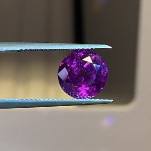 Red wineAlmandien granaat almandine garnet