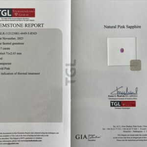 Roze gecertificeerde saffier