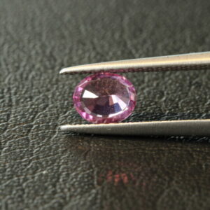 Gecertificeerde roze saffier